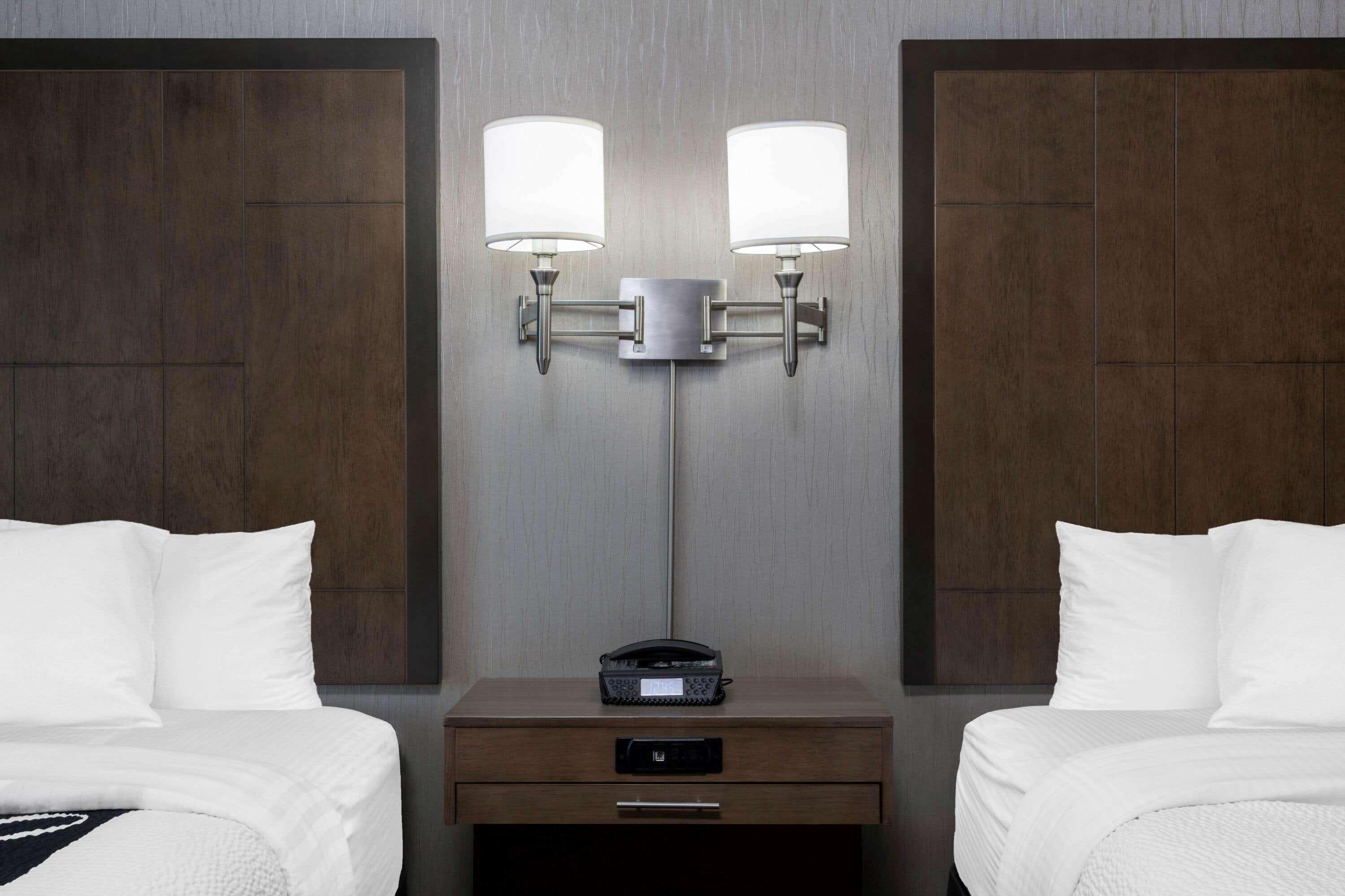 La Quinta By Wyndham Anchorage Airport Hotel Bagian luar foto