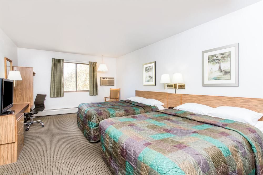 La Quinta By Wyndham Anchorage Airport Hotel Bagian luar foto