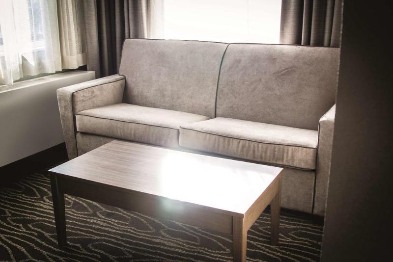 La Quinta By Wyndham Anchorage Airport Hotel Bagian luar foto